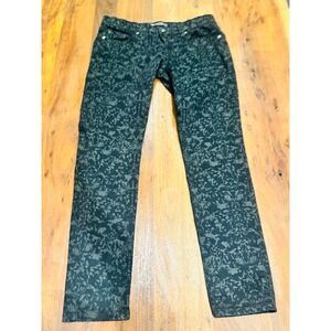 Levis 524 Too Superlow Women 30x32  Black  Grey Abstract Print  Slim Great